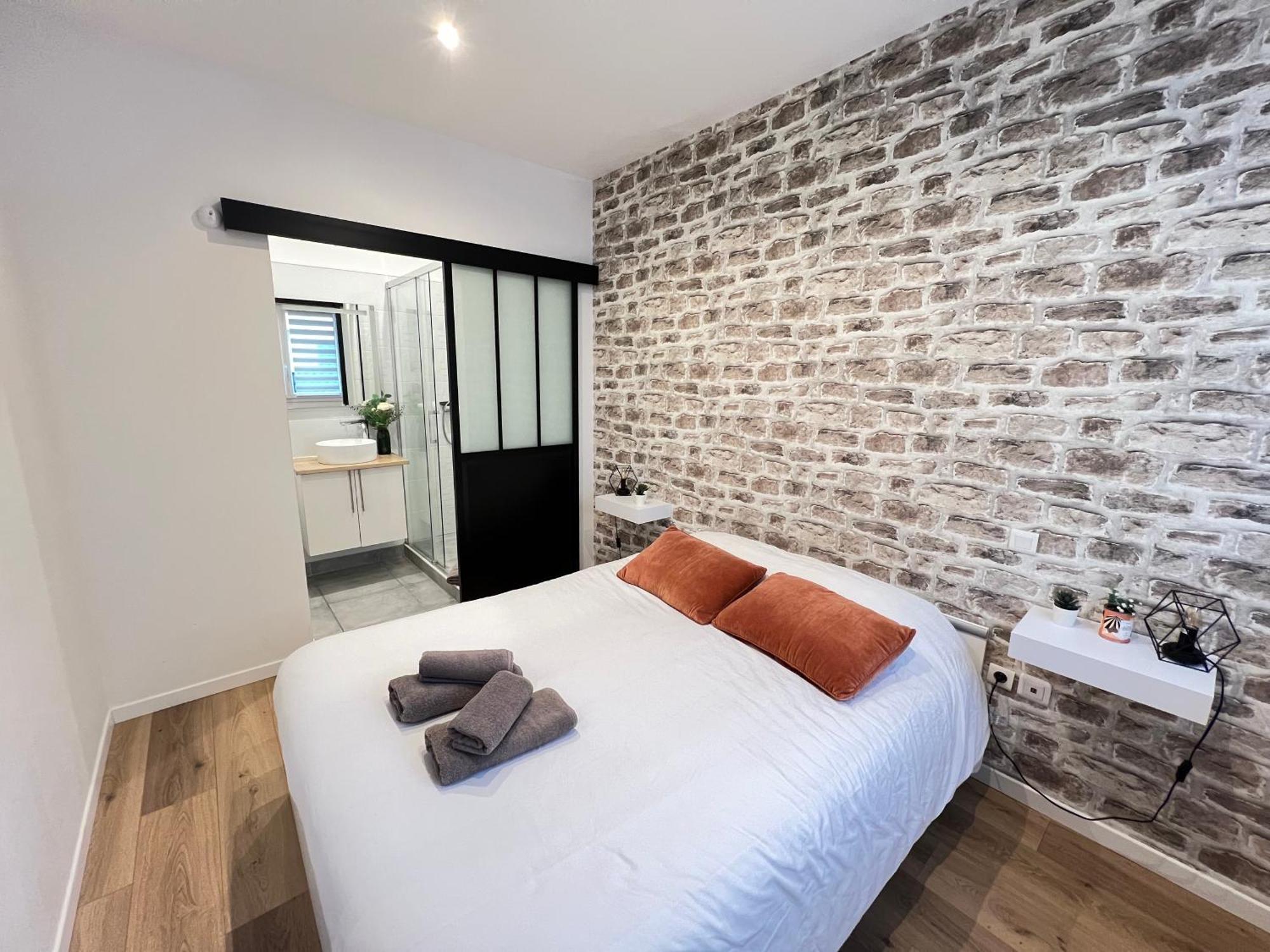 Le Remois - Charmant T2 - Renove - Parking - Cour Privative - Wifi Reims Exterior photo